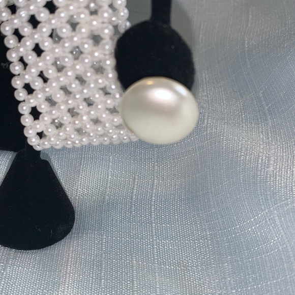 2 Long Pearl Strands Shorter Strand Bracelet Clip on Earrings Vintage Set - Picture 6 of 7